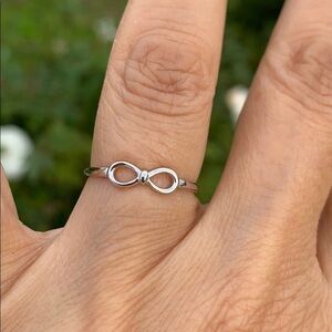 Sterling Silver infinity Ring sizes 3 4 5 6 7 8 9